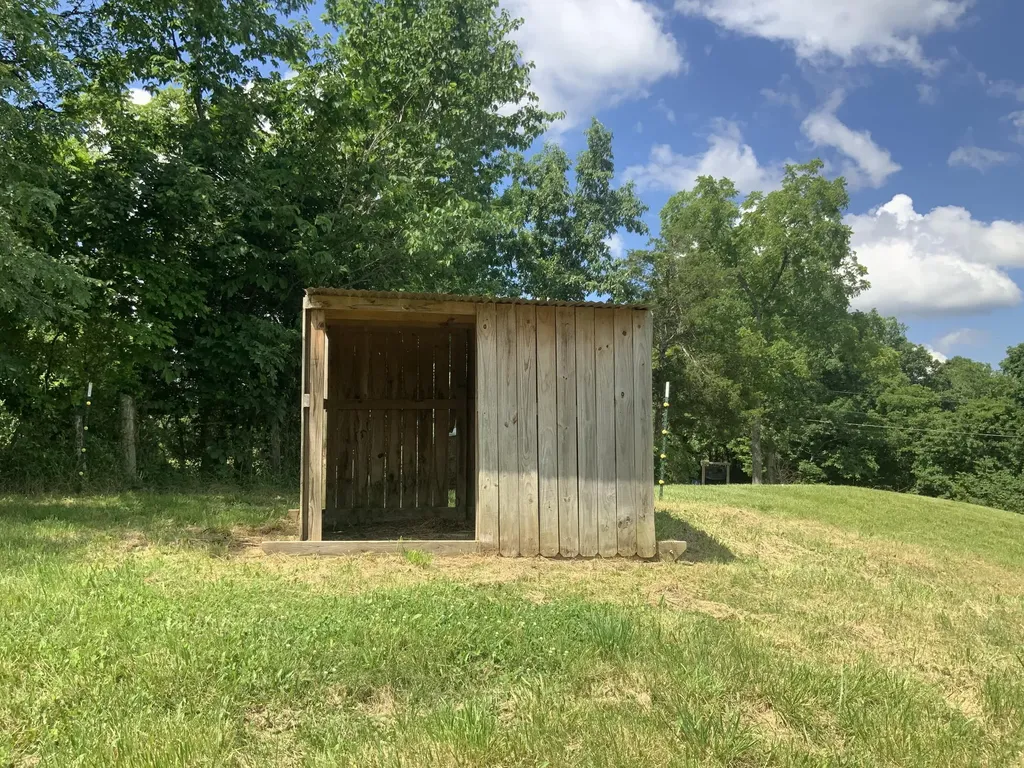 1160 Dennis Road Lawrenceburg KY 40342