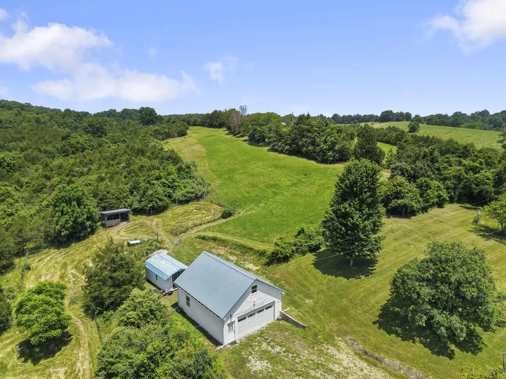 1281 Sharp Road Stamping Ground KY 40379