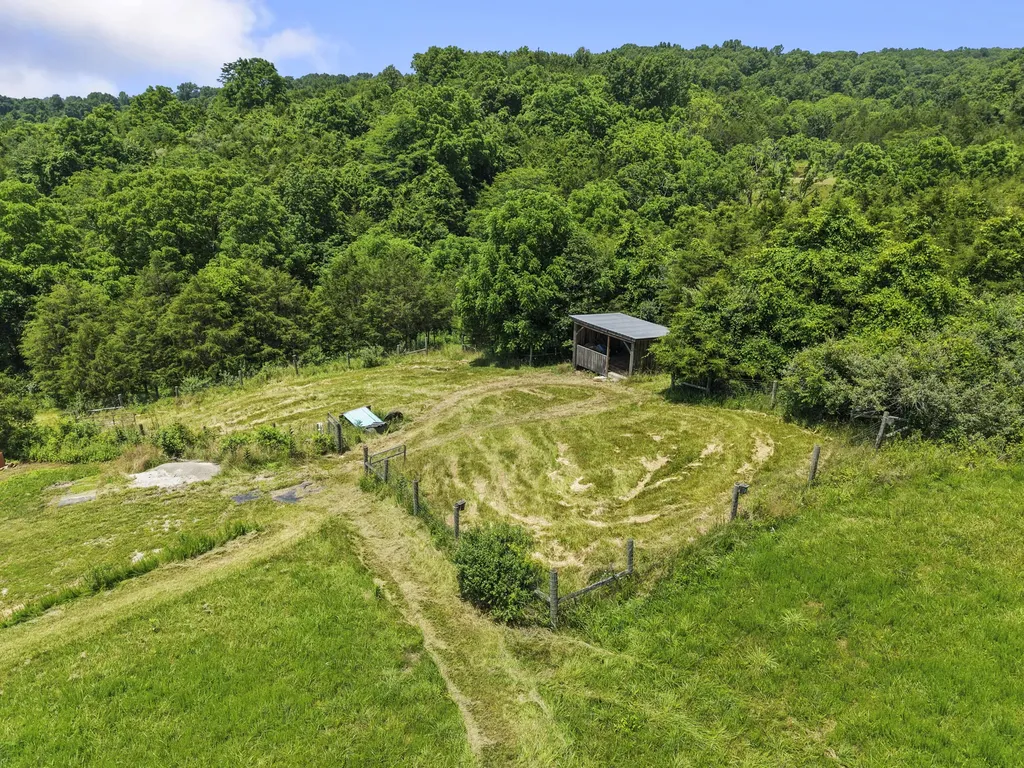 1281 Sharp Road Stamping Ground KY 40379