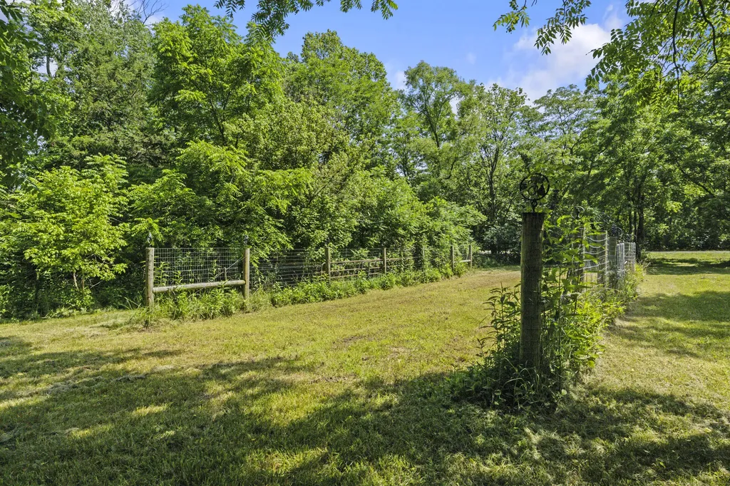 1281 Sharp Road Stamping Ground KY 40379