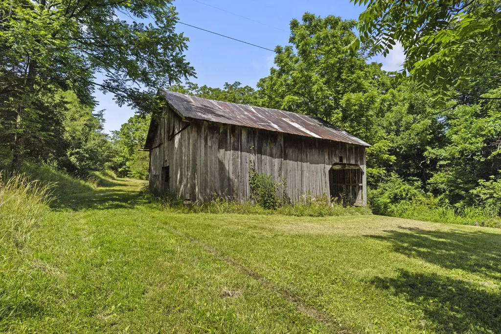 1281 Sharp Road Stamping Ground KY 40379
