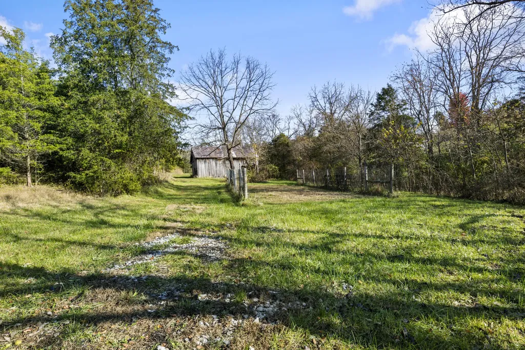 1281 Sharp Road Stamping Ground KY 40379