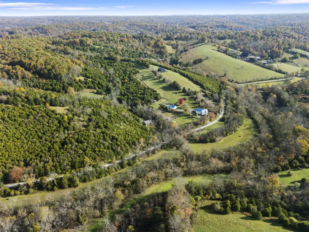1281 Sharp Road Stamping Ground KY 40379
