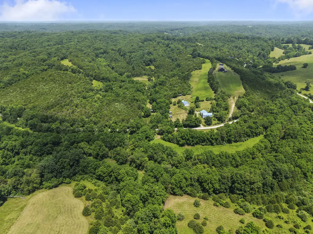 1281 Sharp Road Stamping Ground KY 40379