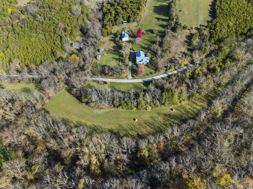 1281 Sharp Road Stamping Ground KY 40379