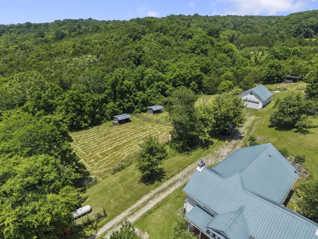 1281 Sharp Road Stamping Ground KY 40379