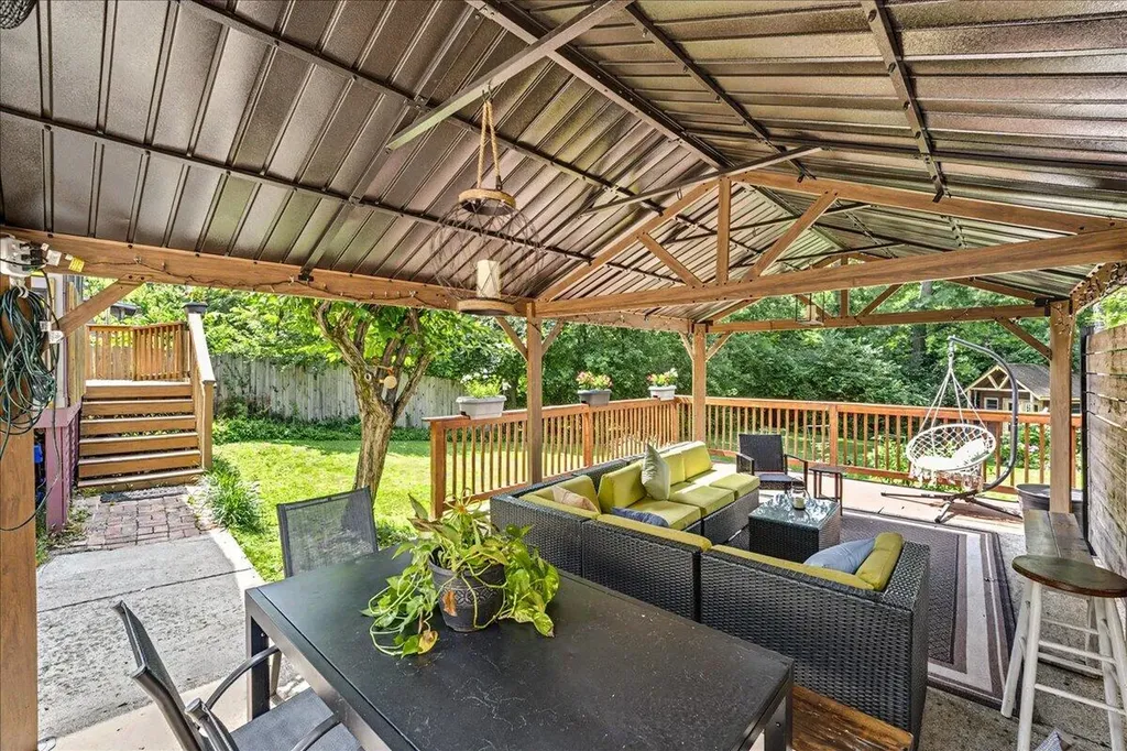 110 Shady Lane Lexington KY 40503