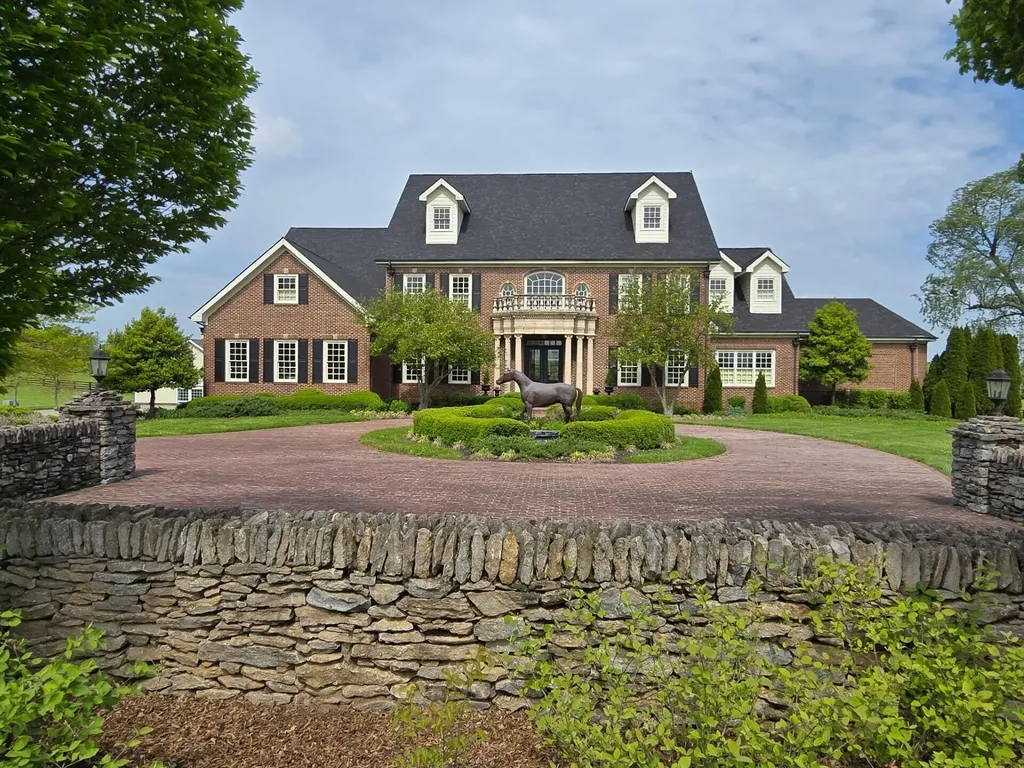 1601 Sahalee Drive Lexington KY 40511
