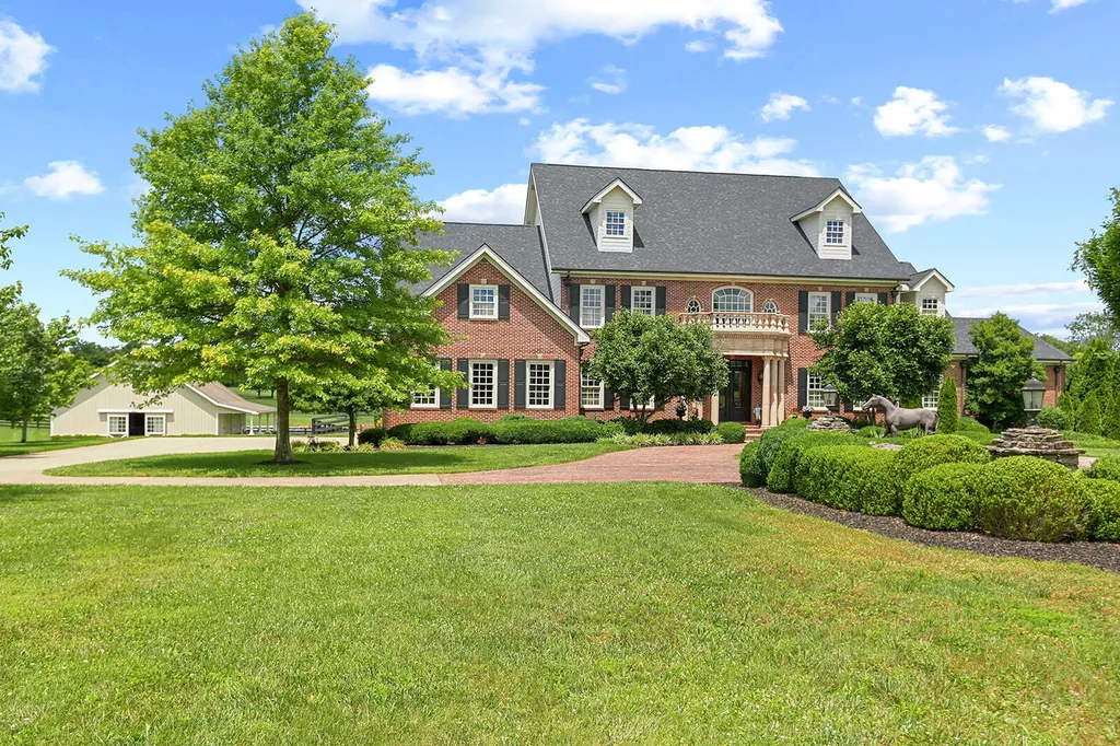 1601 Sahalee Drive Lexington KY 40511