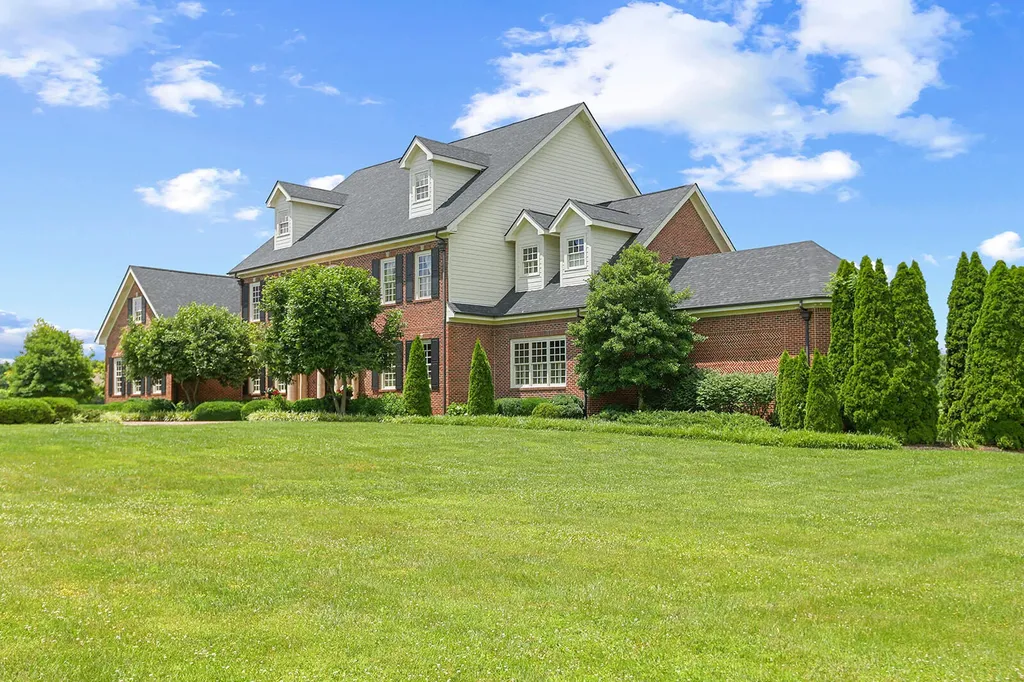 1601 Sahalee Drive Lexington KY 40511