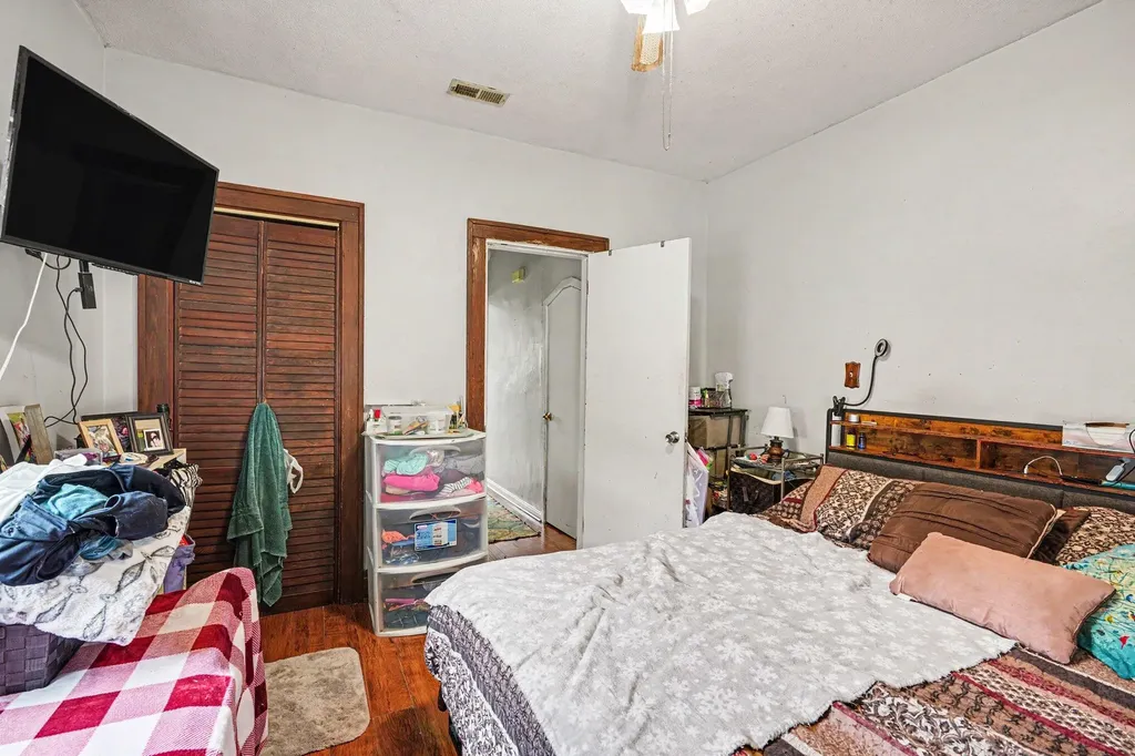 1906 Oakland Avenue Covington KY 41014