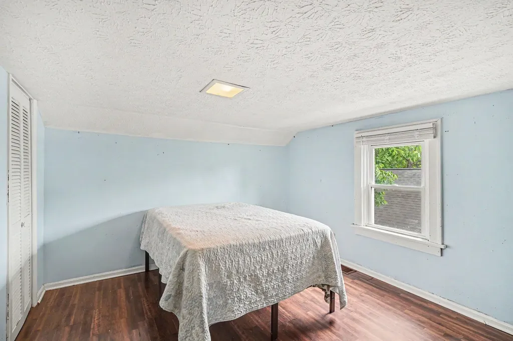 1906 Oakland Avenue Covington KY 41014