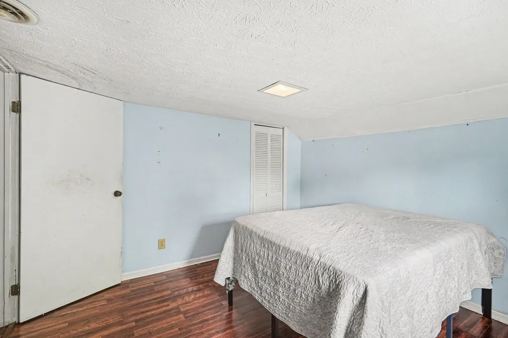 1906 Oakland Avenue Covington KY 41014