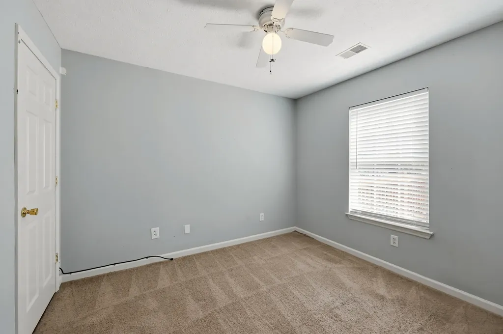 101 Clover Valley Drive Lexington KY 40511