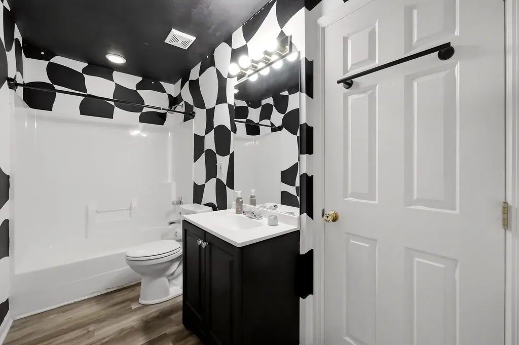101 Clover Valley Drive Lexington KY 40511