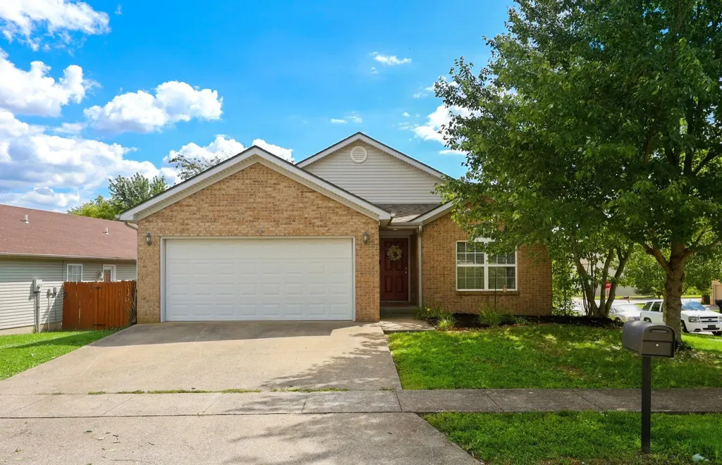 101 Clover Valley Drive Lexington KY 40511