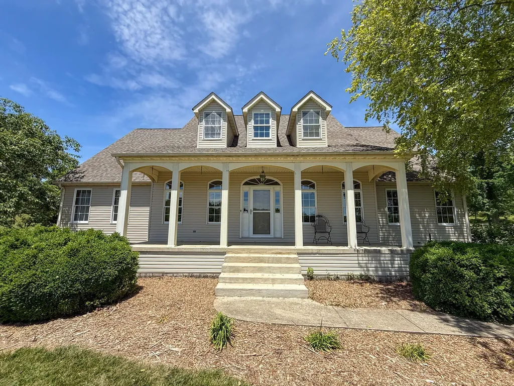 2604 Boyers Chapel Road Sadieville KY 40370