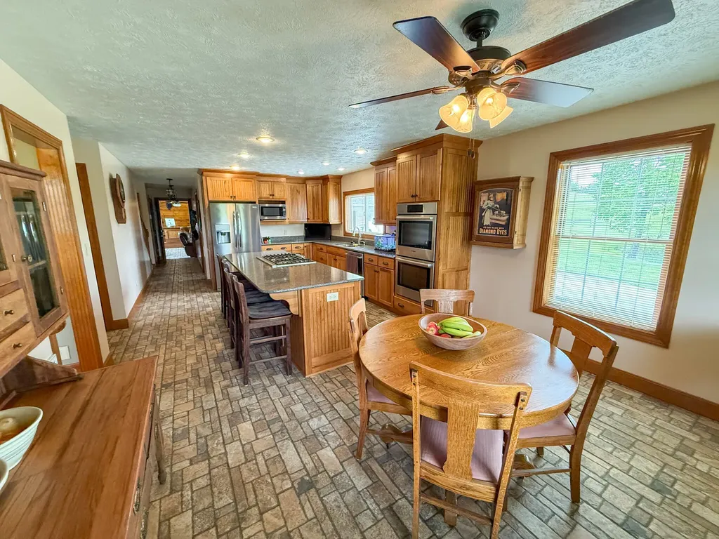 2604 Boyers Chapel Road Sadieville KY 40370
