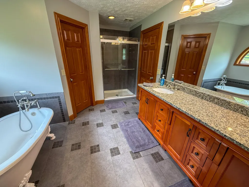2604 Boyers Chapel Road Sadieville KY 40370