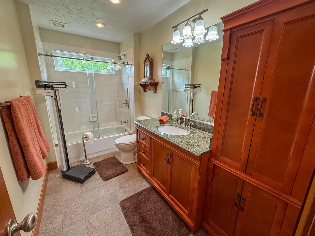 2604 Boyers Chapel Road Sadieville KY 40370