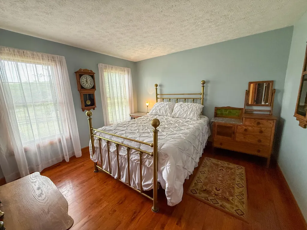 2604 Boyers Chapel Road Sadieville KY 40370