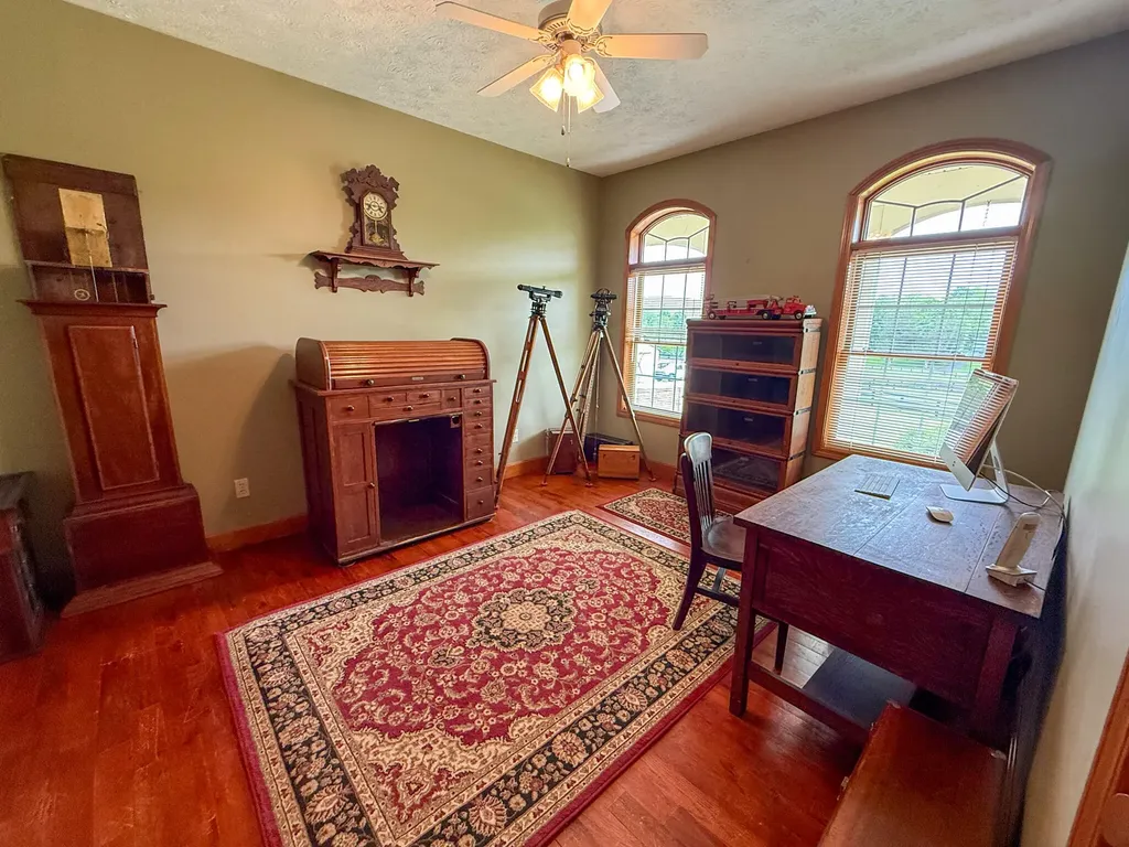 2604 Boyers Chapel Road Sadieville KY 40370