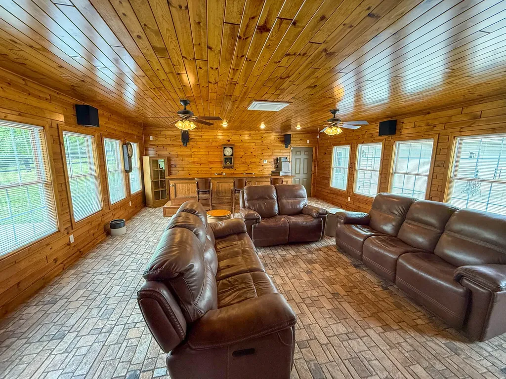 2604 Boyers Chapel Road Sadieville KY 40370