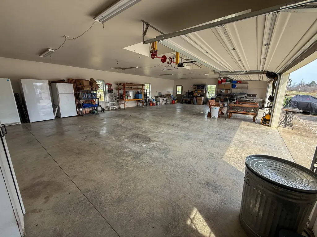 2604 Boyers Chapel Road Sadieville KY 40370