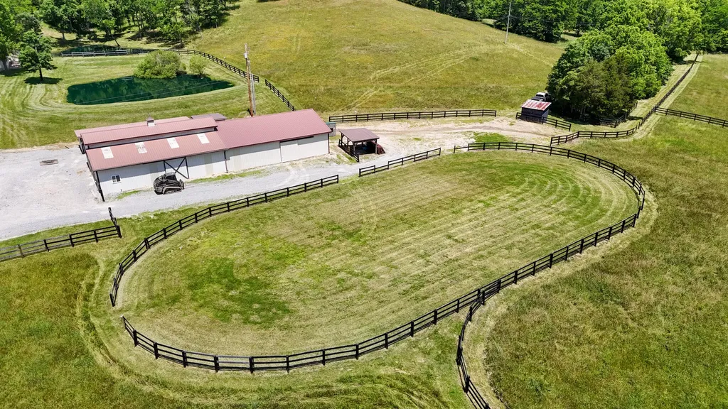 2604 Boyers Chapel Road Sadieville KY 40370