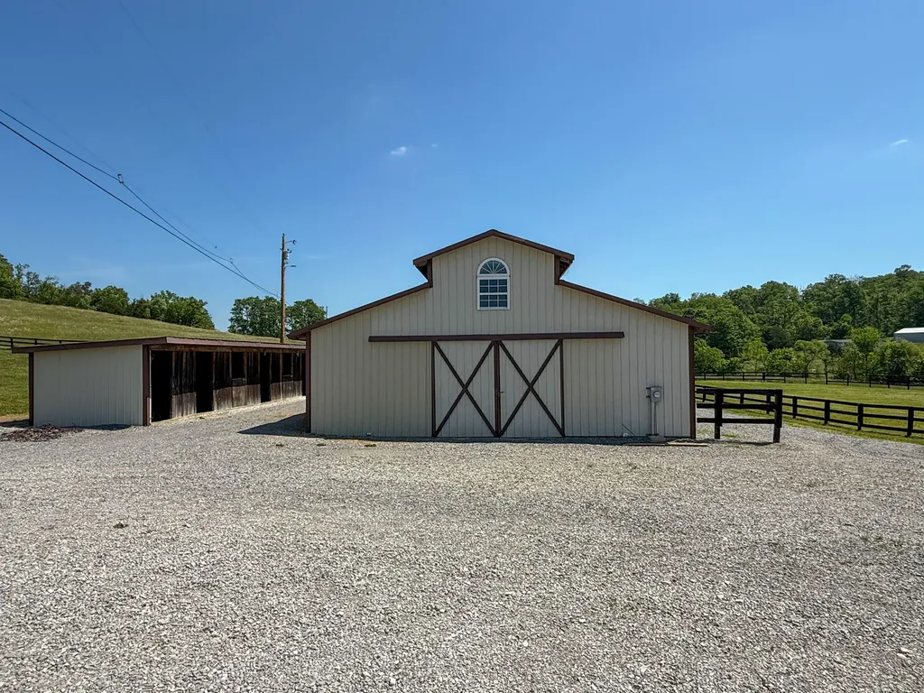2604 Boyers Chapel Road Sadieville KY 40370
