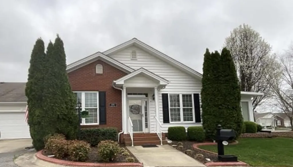 2360 Lakewood Drive Paducah KY 42003