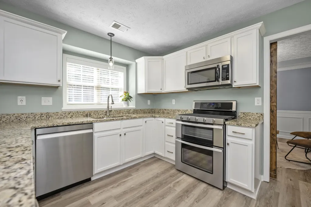 4016 Kenesaw Drive Lexington KY 40515
