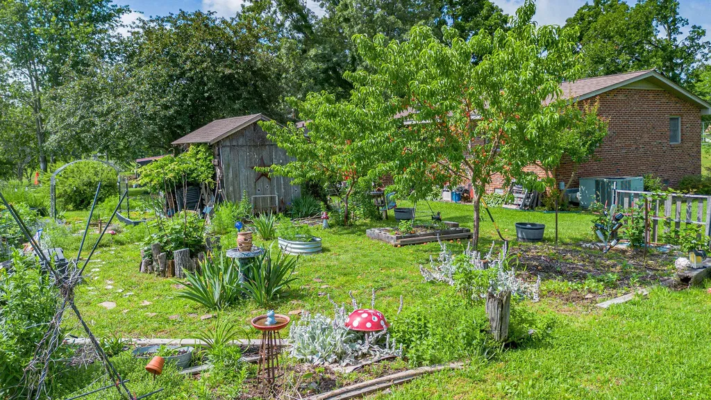 2403 Murray Highway Benton KY 42025