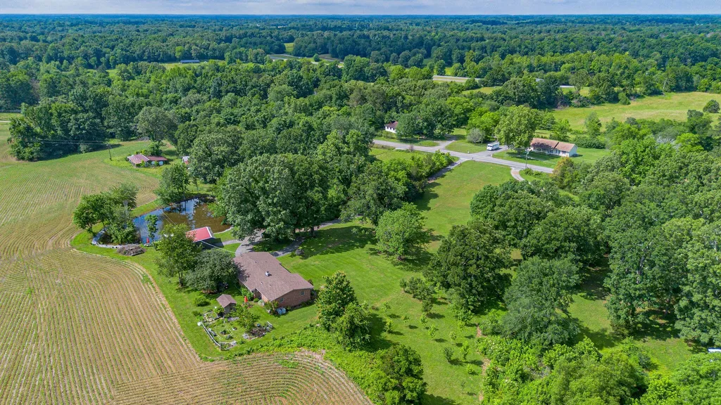 2403 Murray Highway Benton KY 42025