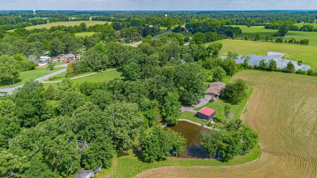 2403 Murray Highway Benton KY 42025