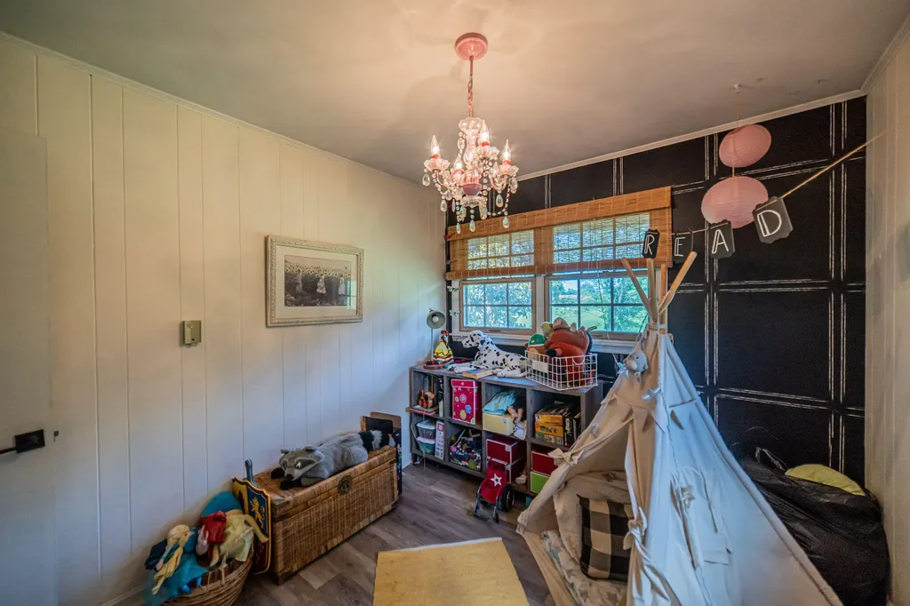2403 Murray Highway Benton KY 42025
