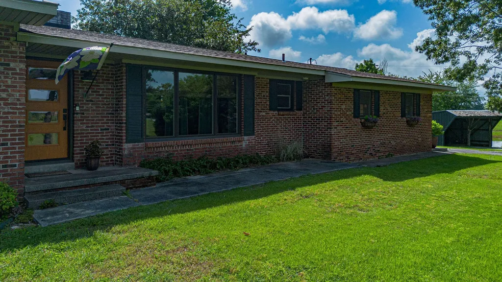 2403 Murray Highway Benton KY 42025