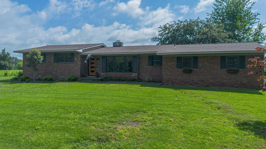 2403 Murray Highway Benton KY 42025