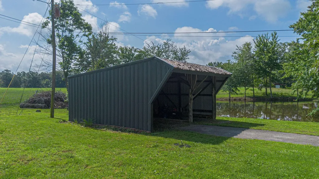 2403 Murray Highway Benton KY 42025