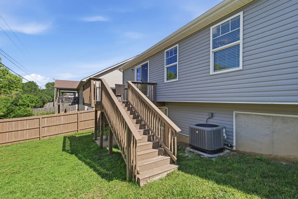 1236 Orchard Drive Nicholasville KY 40356