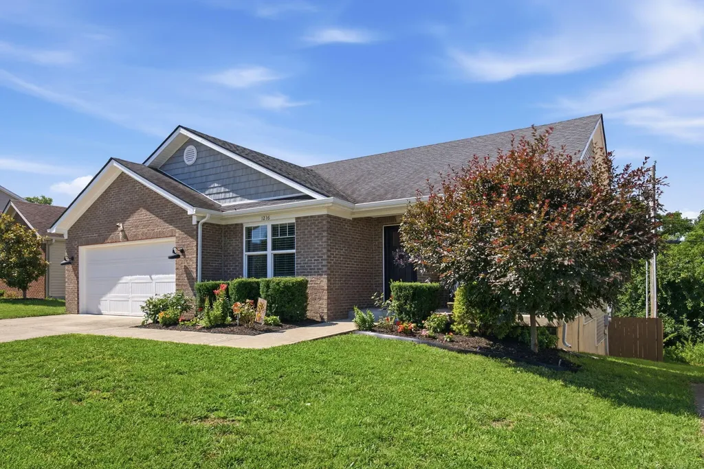 1236 Orchard Drive Nicholasville KY 40356