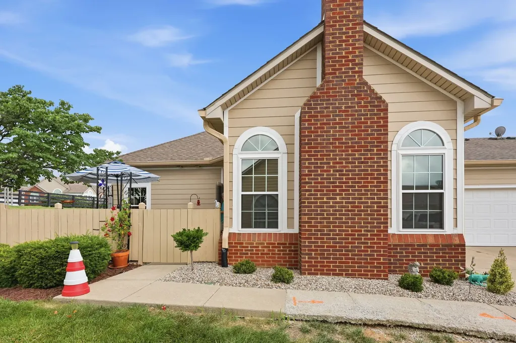 218 Churchill Crossing Nicholasville KY 40356