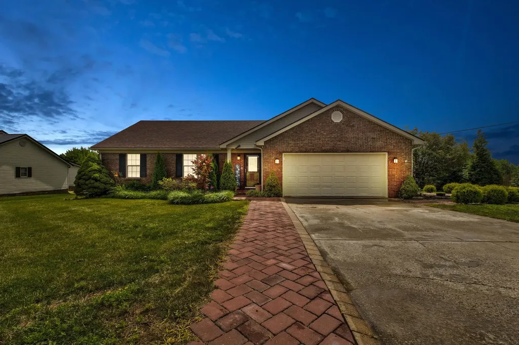 210 Helena Drive Mt Sterling KY 40353