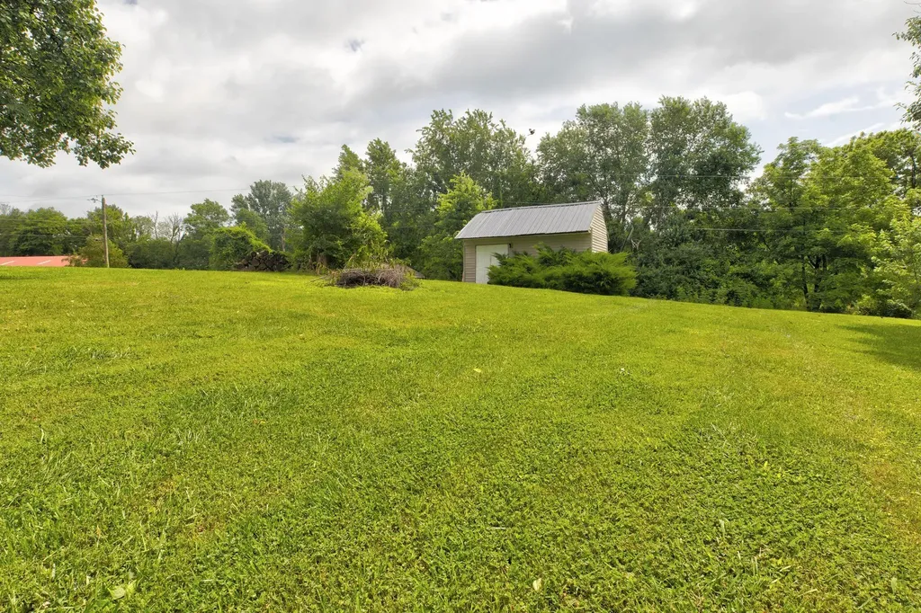 210 Helena Drive Mt Sterling KY 40353