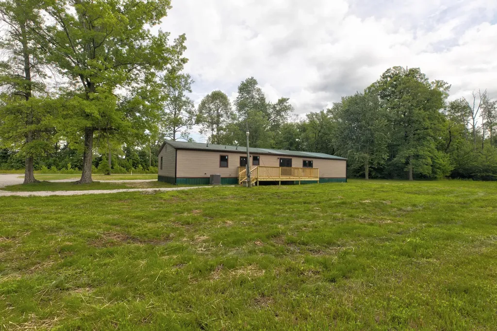 955 State Highway 1050 Jeffersonville KY 40337