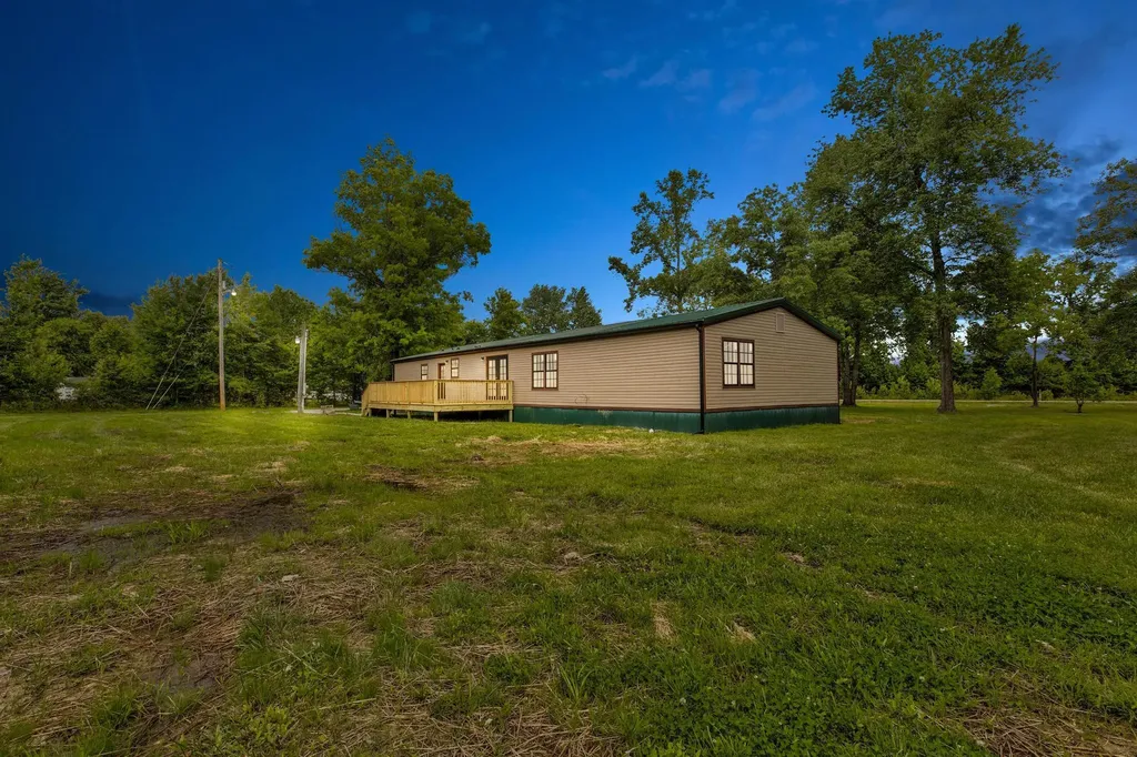 955 State Highway 1050 Jeffersonville KY 40337