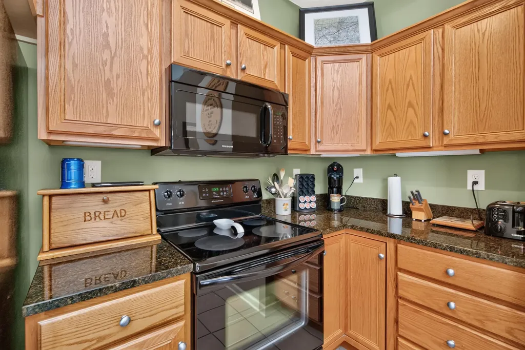 498 Goldon Trophy Trail Lexington KY 40514