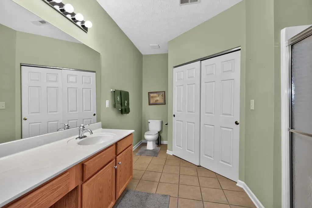 498 Goldon Trophy Trail Lexington KY 40514