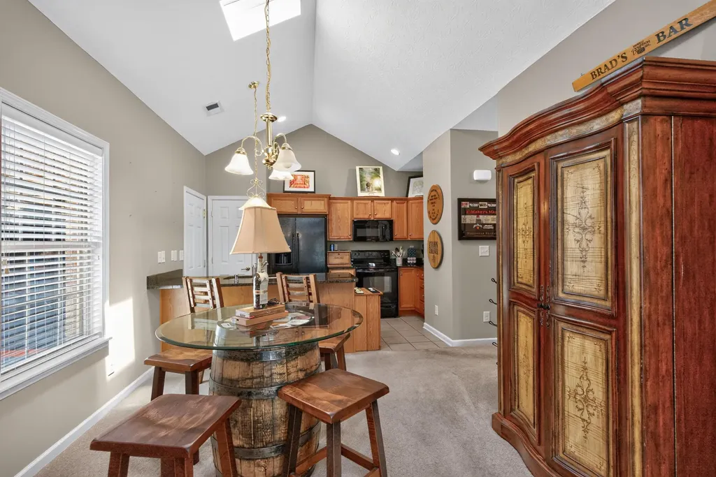 498 Goldon Trophy Trail Lexington KY 40514