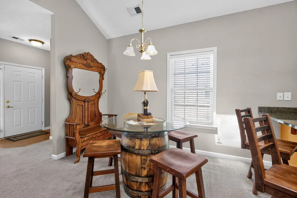 498 Goldon Trophy Trail Lexington KY 40514